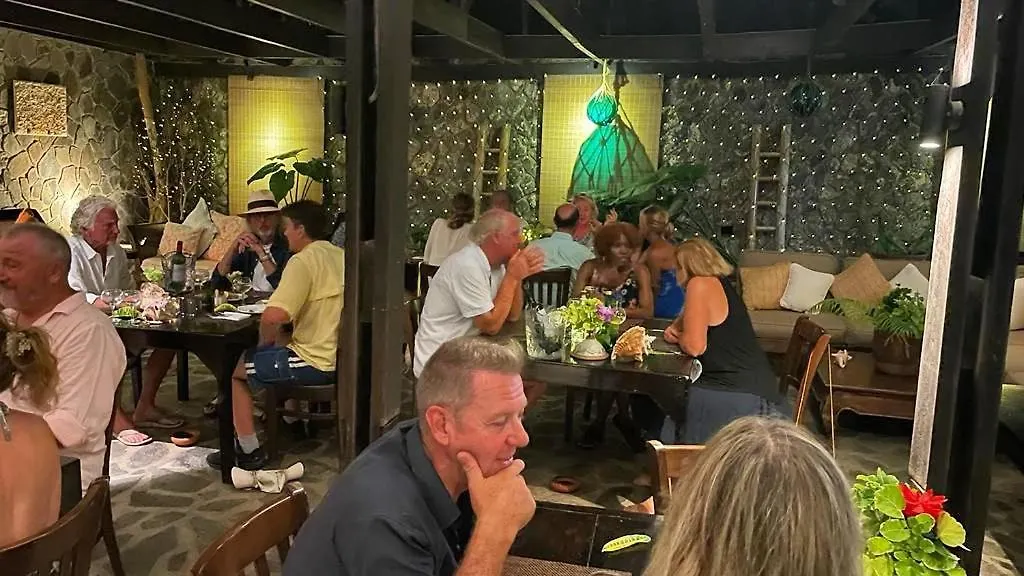 Firefly Estate Bequia Ξενοδοχείο Crescent Beach Άγιος Βικέντιος και Γρεναδίνες
