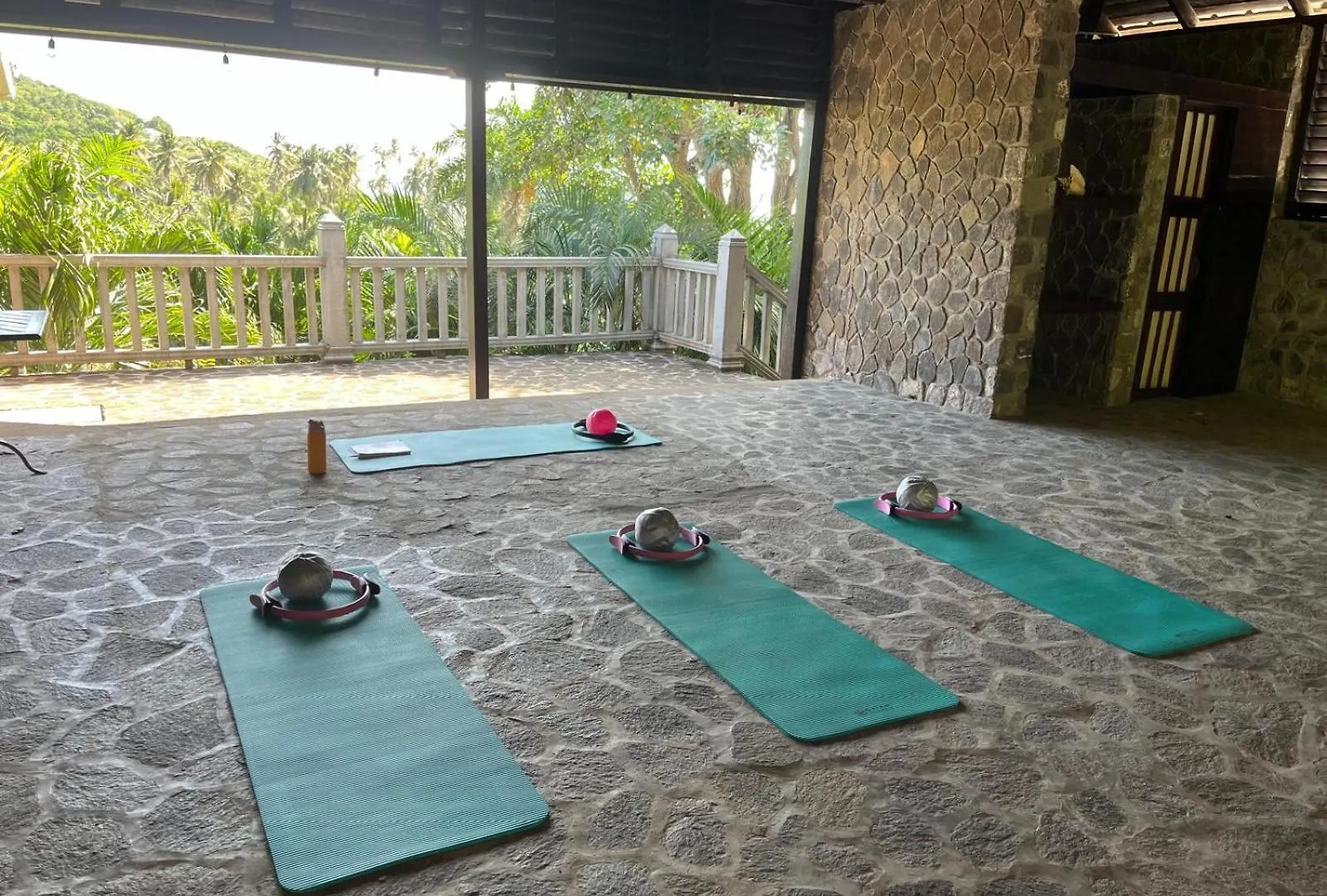 Отель Firefly Estate Bequia Крисент-Бич